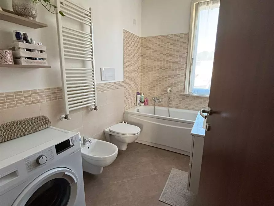 Immagine 7 di Appartamento in vendita  in VIA ENRICO FERMI a Cologne