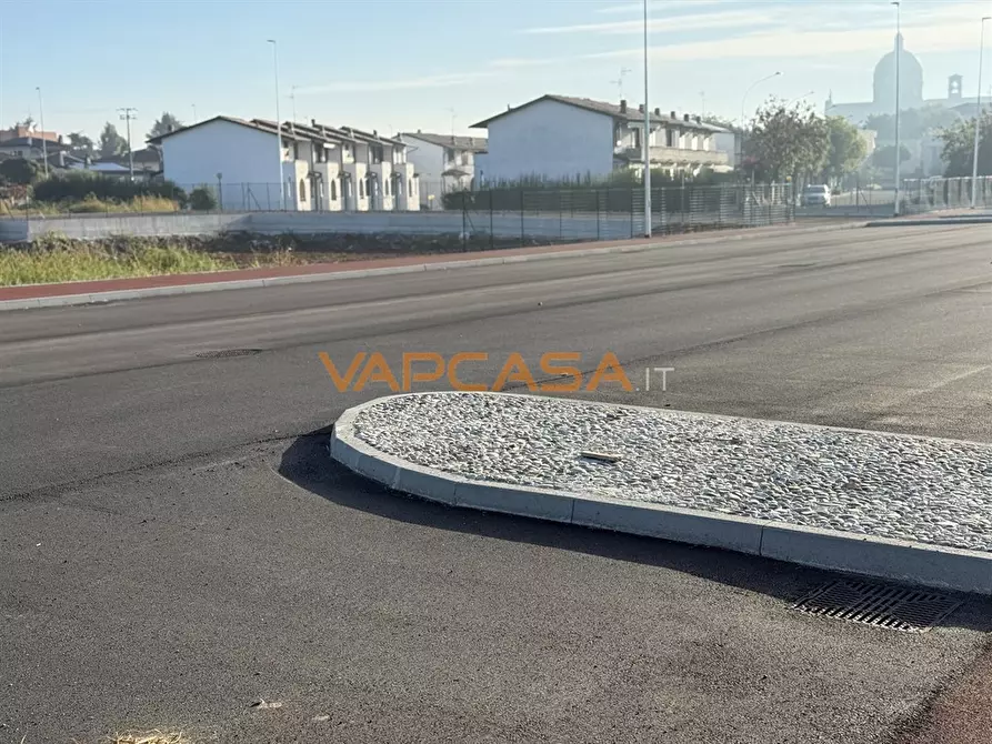Immagine 7 di Villa in vendita  in Via Covo SNC a Calcio