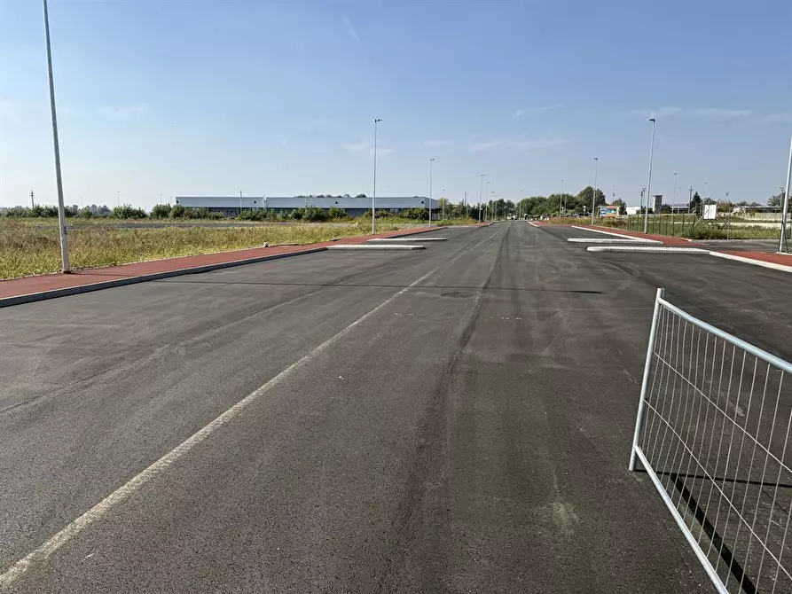 Immagine 5 di Appartamento in vendita  in VIA AVIS AIDO SNC a Calcio