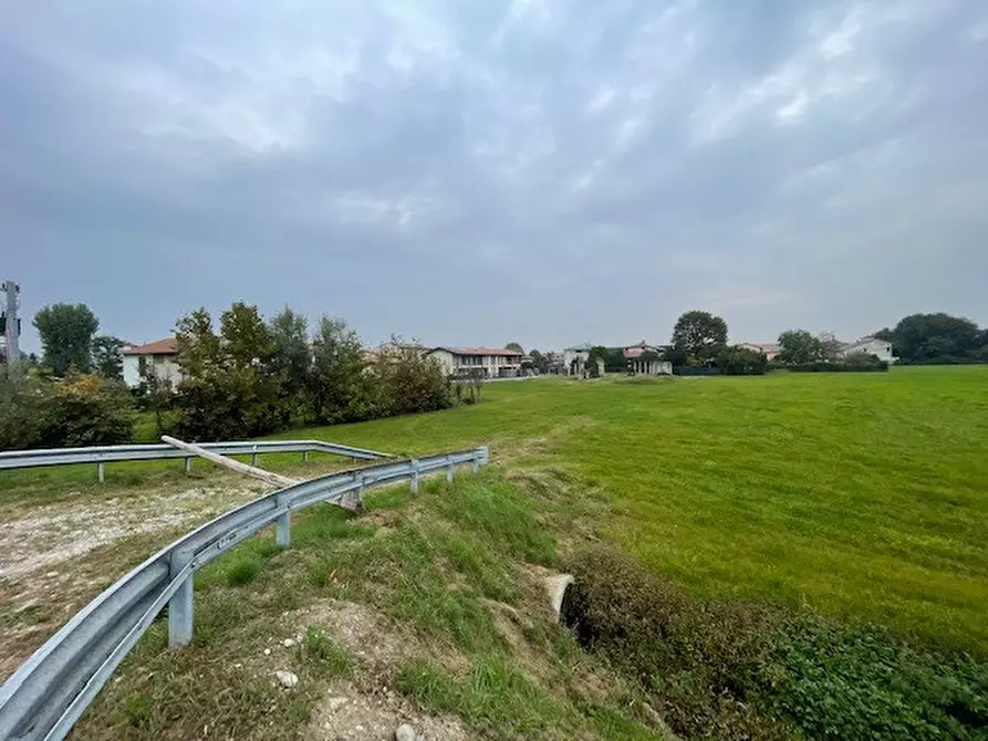 Immagine 6 di Terreno edificabile in vendita  in VIA CARAVAGGIO a Caravaggio