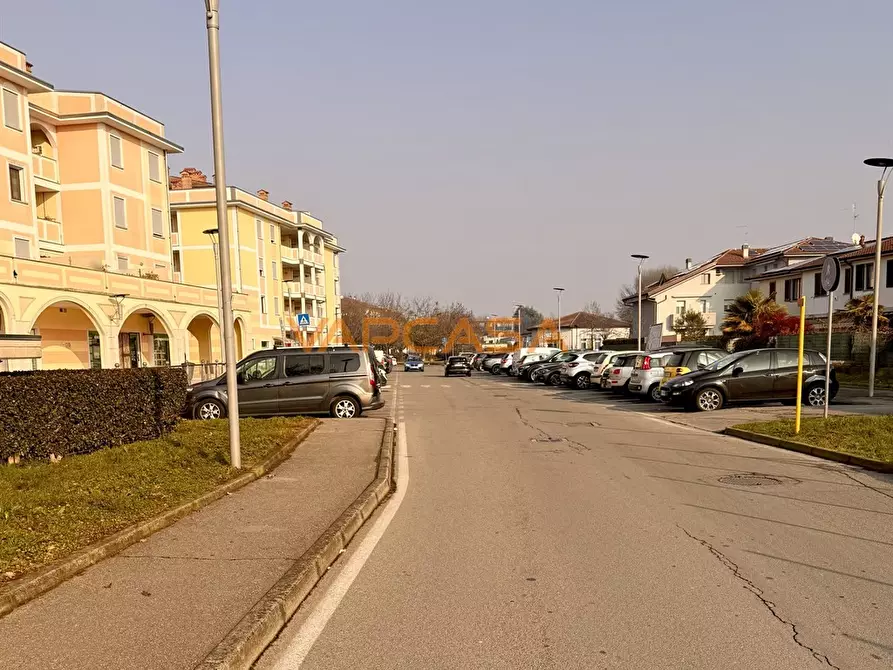 Immagine 9 di Villa in vendita  in Via Armonia 156 a Romano Di Lombardia