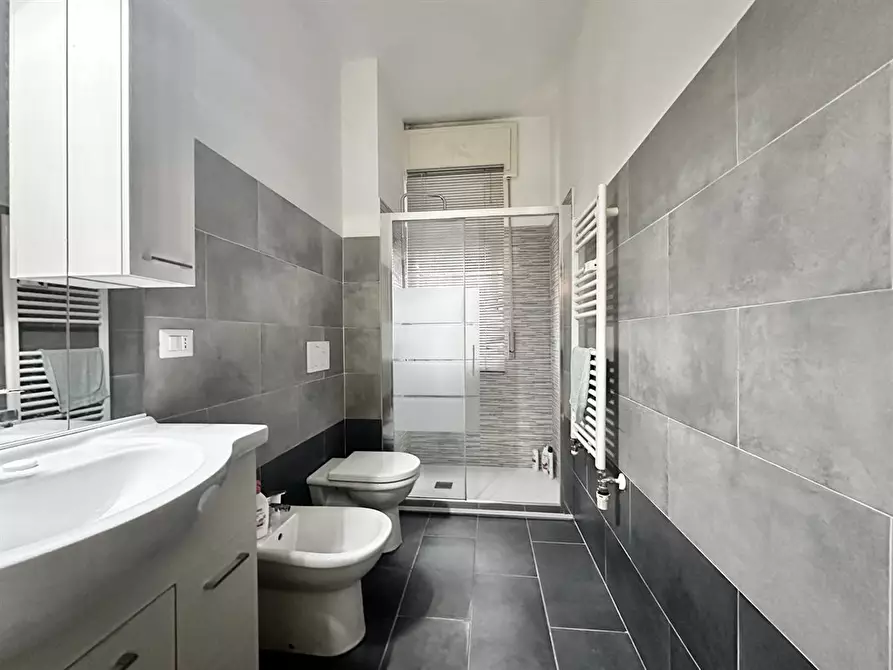 Immagine 5 di Appartamento in vendita  in via curtatone a Treviglio