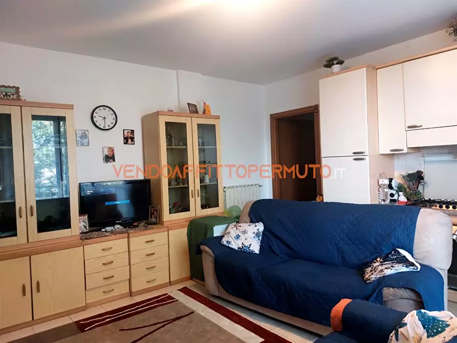 Immagine 4 di Appartamento in vendita  in VIA PALMIRP TOGLIATTI a Quinzano D'oglio