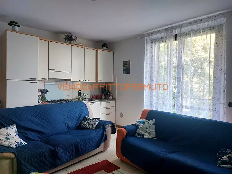 Immagine 1 di Appartamento in vendita  in VIA PALMIRP TOGLIATTI a Quinzano D'oglio