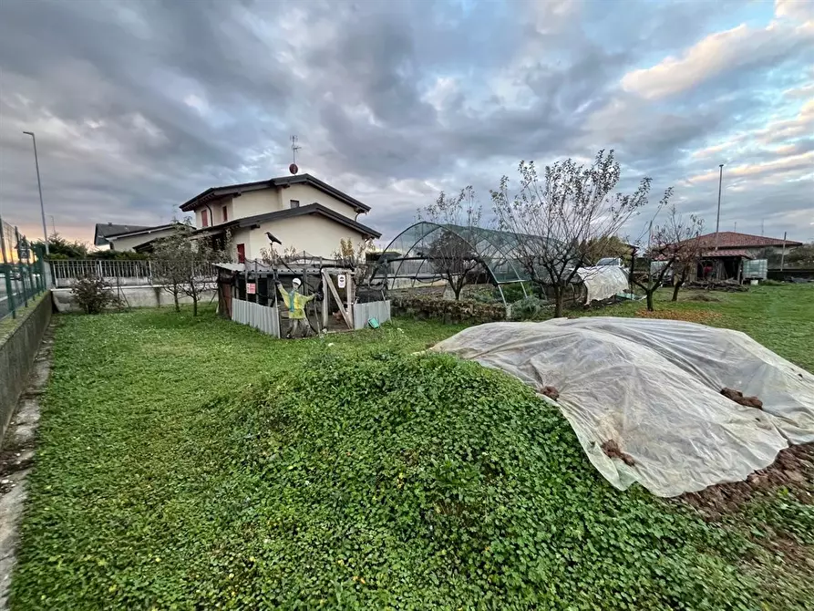 Immagine 4 di Terreno edificabile in vendita  in via pietro rama a Lurano