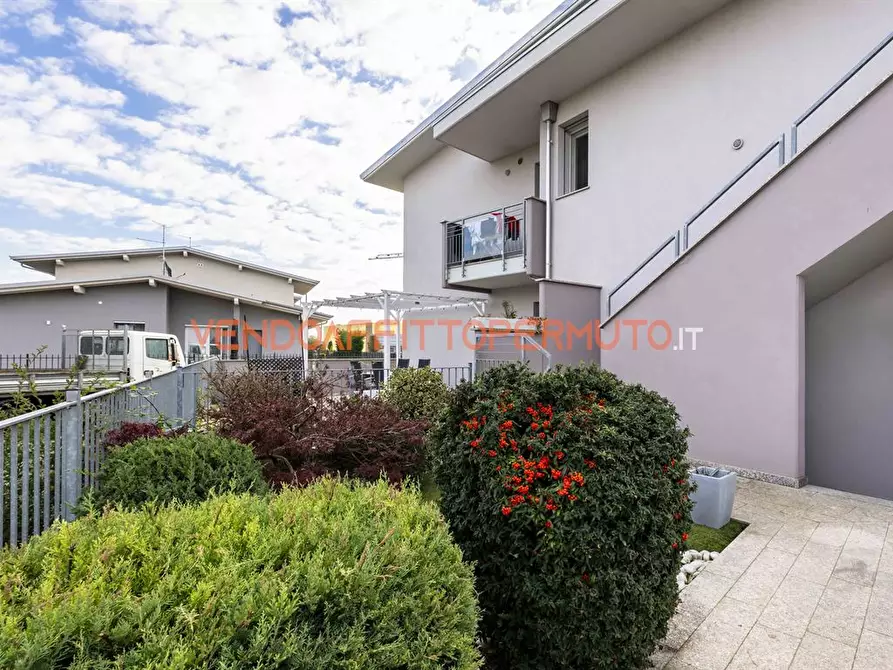 Immagine 1 di Appartamento in vendita  in via Gavazzeni a Martinengo