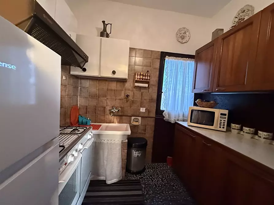 Immagine 9 di Casa indipendente in vendita  in VIA LEOPARDI 1 a Pontoglio