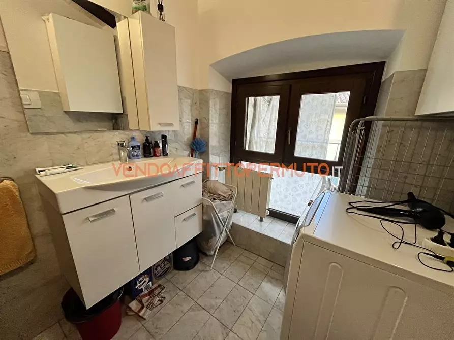 Immagine 4 di Appartamento in vendita  in VIA GIACOMO MATTEOTTI 5 a Romano Di Lombardia