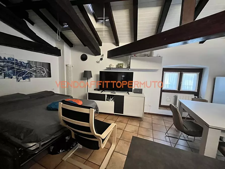 Immagine 3 di Appartamento in vendita  in VIA GIACOMO MATTEOTTI 5 a Romano Di Lombardia