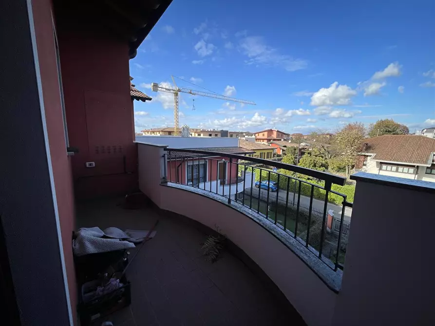 Immagine 6 di Appartamento in vendita  in VIALE LOMBARDIA a Romano Di Lombardia