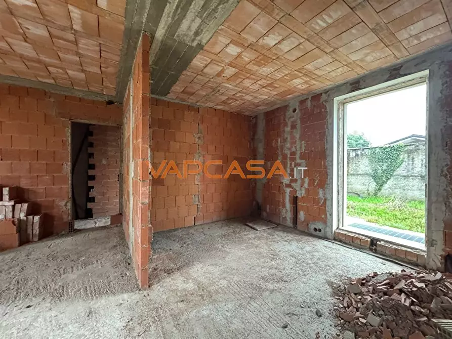 Immagine 8 di Villetta a schiera in vendita  in Via IV Novembre a Castel Rozzone