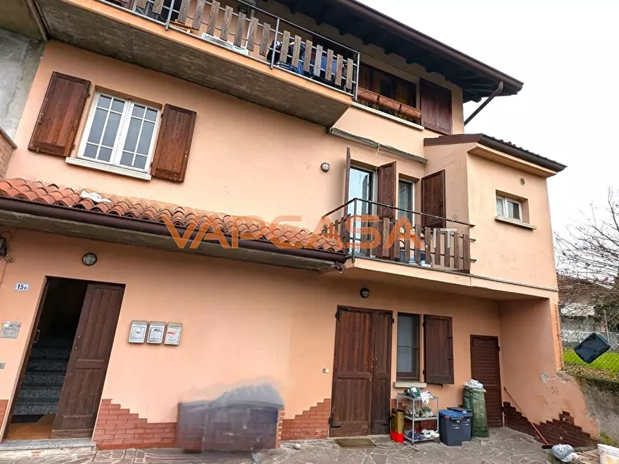 Immagine 7 di Appartamento in vendita  in VIA VITTORIO VENETO 15 a Verdellino