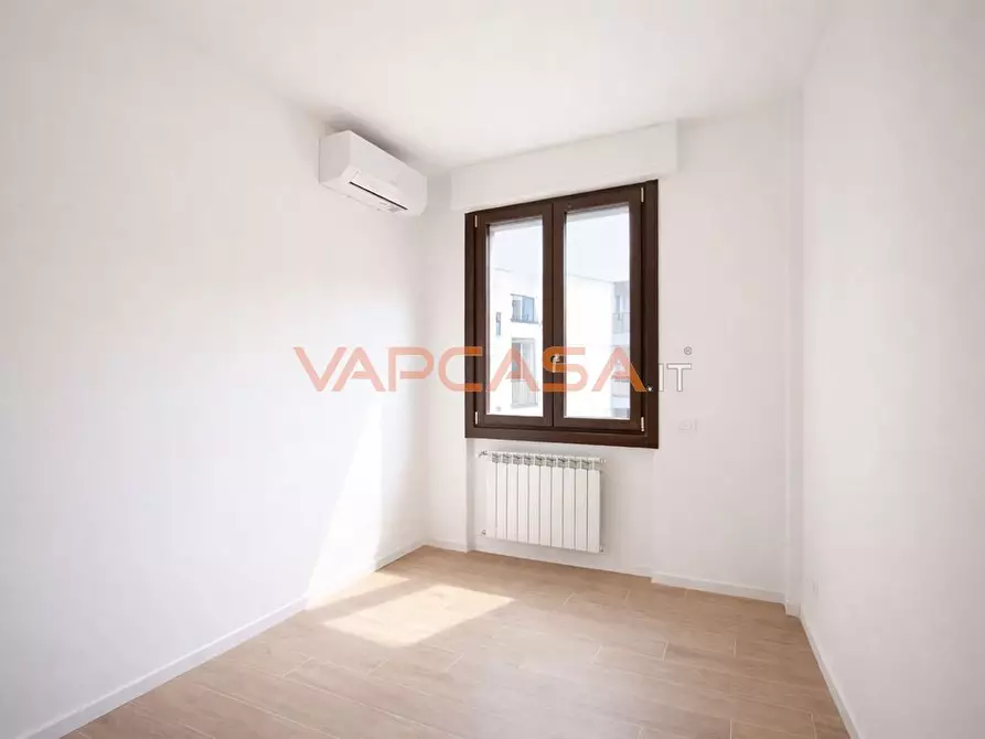 Immagine 3 di Appartamento in vendita  in VIA CAMILLO CAVOUR 1 a Treviglio