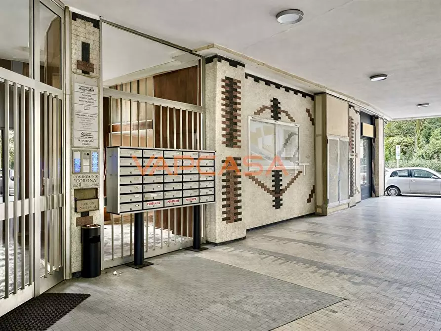 Immagine 6 di Appartamento in vendita  in VIA CAMILLO CAVOUR 1 a Treviglio