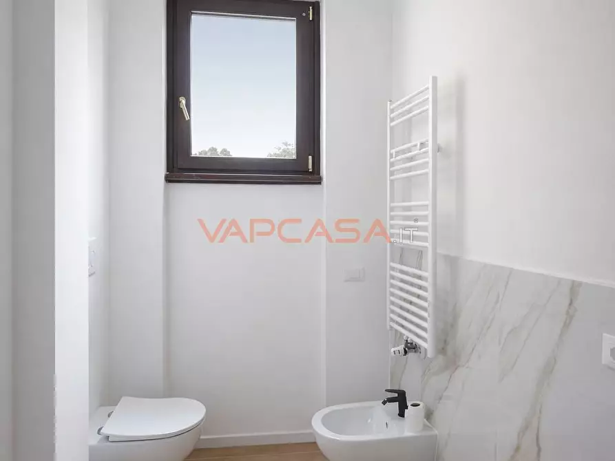 Immagine 9 di Appartamento in vendita  in VIA CAMILLO CAVOUR 1 a Treviglio