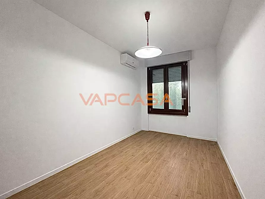 Immagine 5 di Appartamento in vendita  in VIA CAMILLO CAVOUR 1 a Treviglio