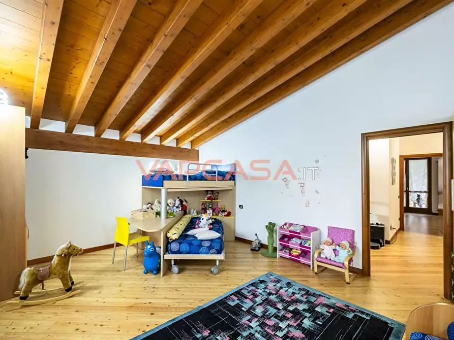 Immagine 4 di Villa in vendita  in VIA CANIANA a Cividate Al Piano