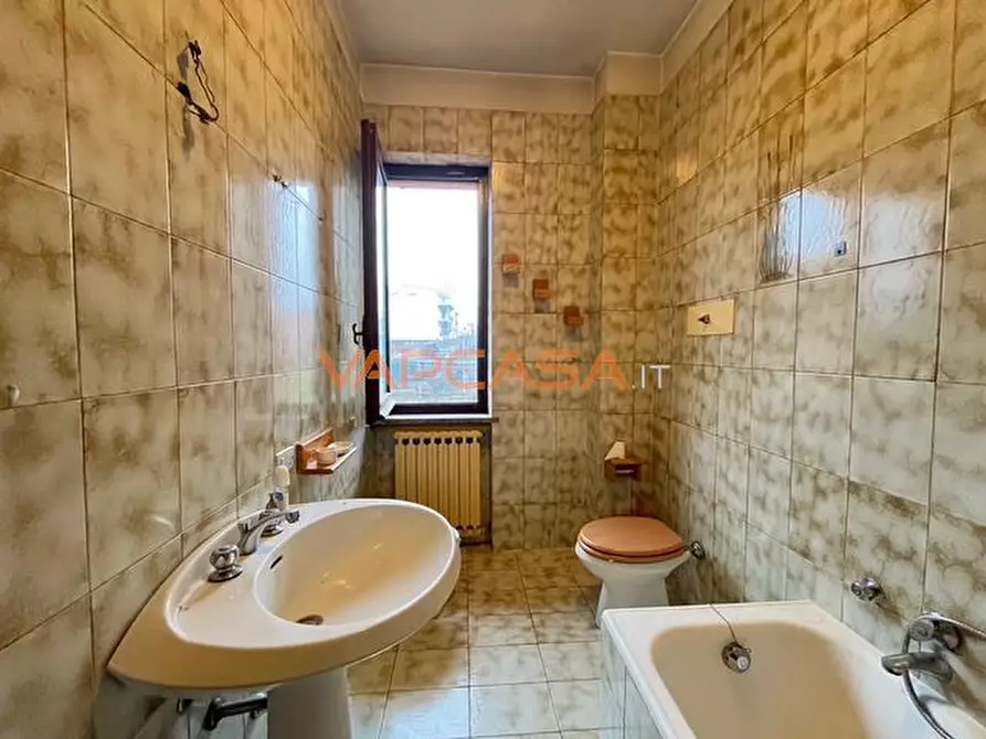 Immagine 8 di Casa indipendente in vendita  in VIA GIACOMO PUCCINI a Lurano