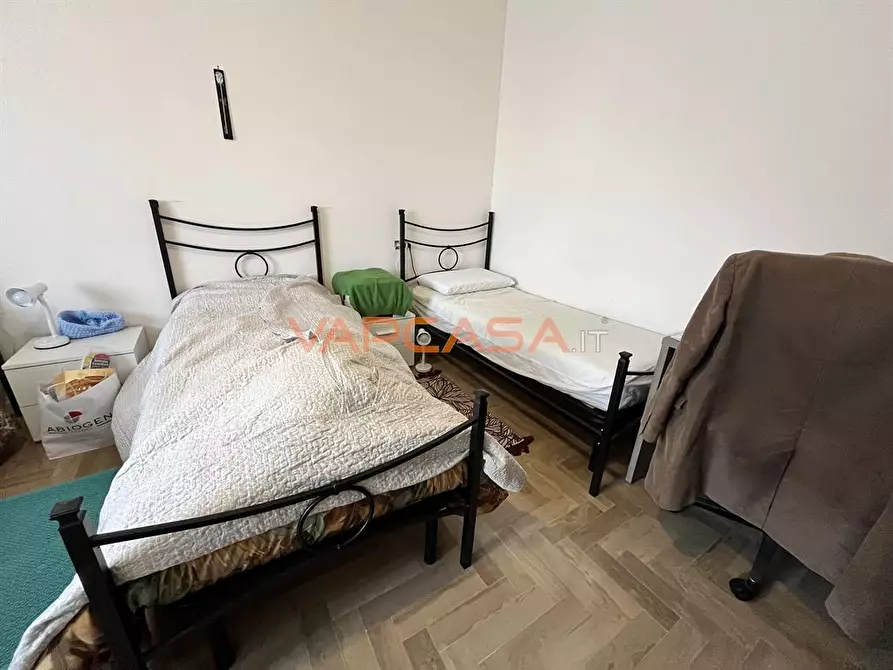 Immagine 7 di Appartamento in vendita  in VIA PIAVE 4 a Romano Di Lombardia