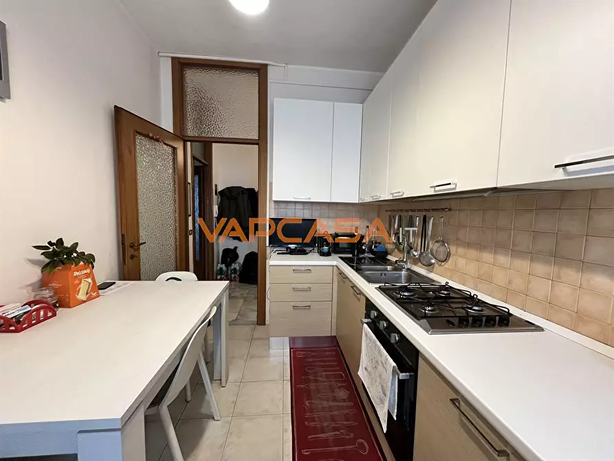 Immagine 2 di Appartamento in vendita  in VIA PIAVE 4 a Romano Di Lombardia