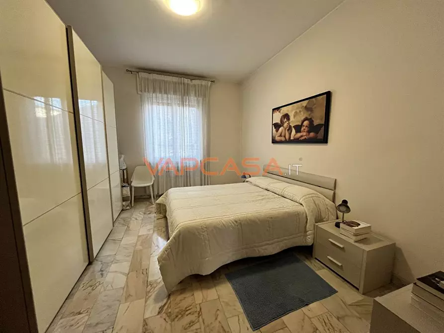 Immagine 8 di Appartamento in vendita  in VIA PIAVE 4 a Romano Di Lombardia