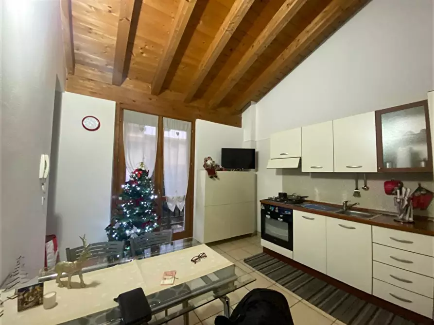 Immagine 1 di Appartamento in vendita  in VIA PAPA GIOVANNI XXIII 180 a Calcio