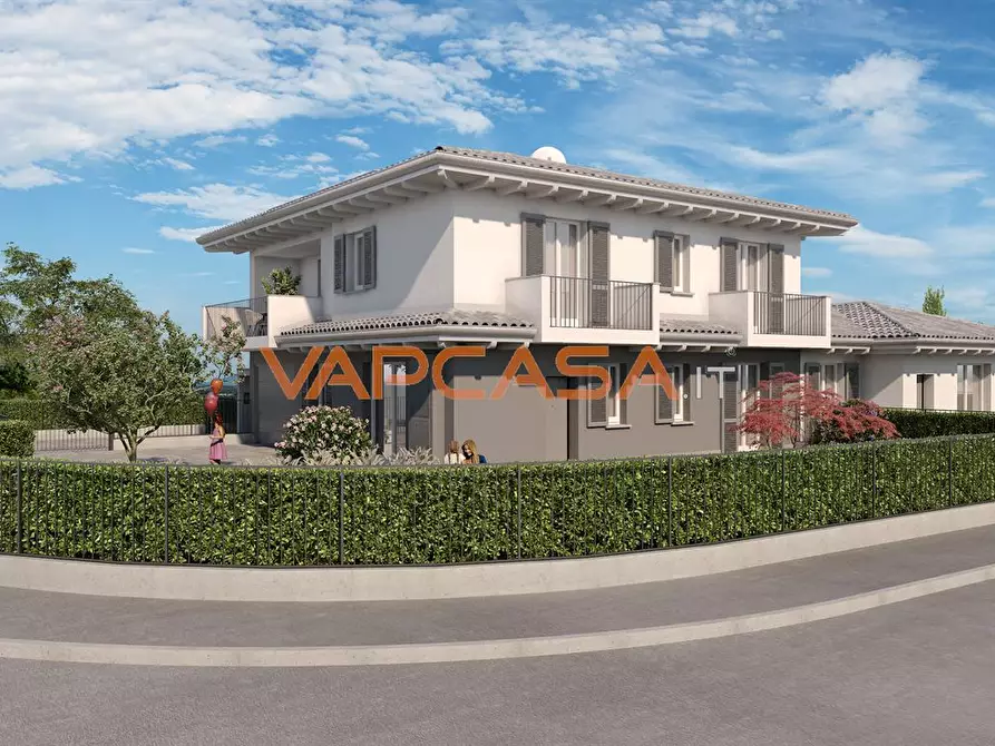 Immagine 7 di Appartamento in vendita  in VIA DELLE COSTELLAZIONI SNC a Romano Di Lombardia