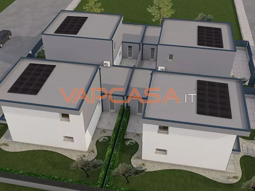 Immagine 5 di Villa in vendita  in VIA MARCONI SNC a Cortenuova