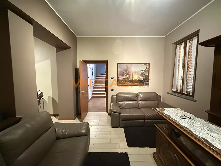 Immagine 1 di Casa indipendente in vendita  in VIALE M. BUONARROTI 22 a Treviglio