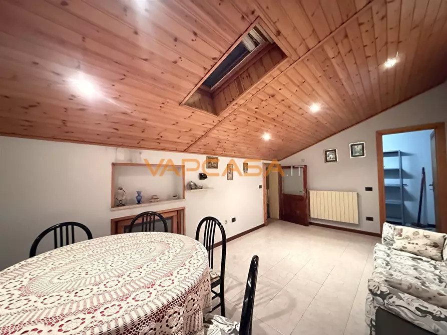 Immagine 6 di Casa indipendente in vendita  in VIA MONTE 3 a Capriolo