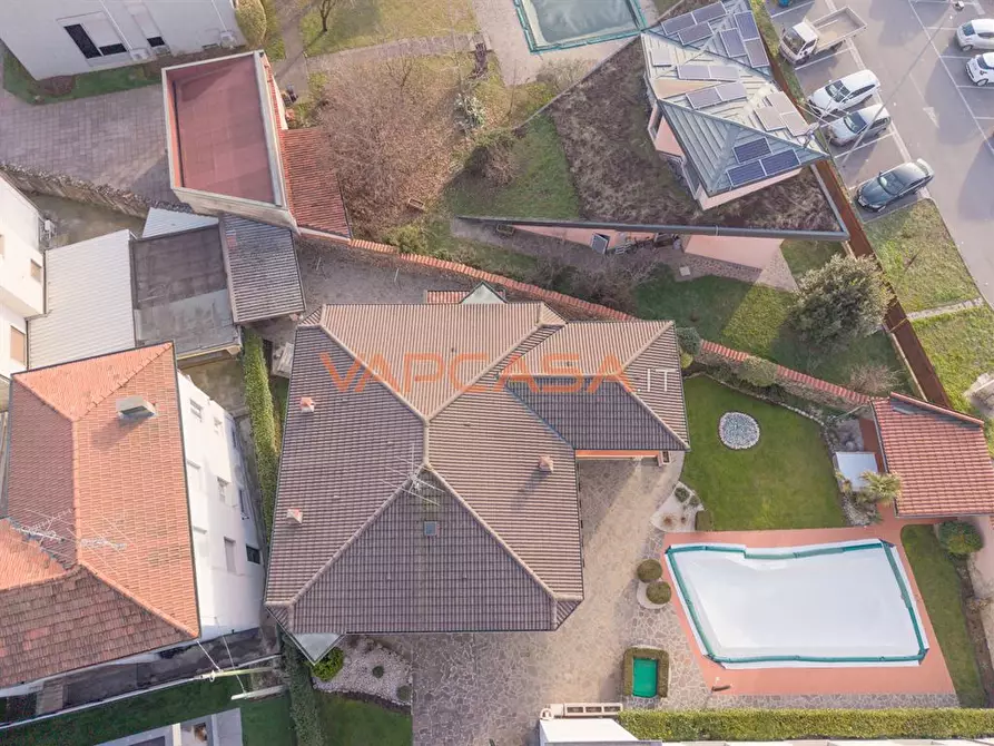 Immagine 7 di Villa in vendita  in via fleming 16 a Pontoglio