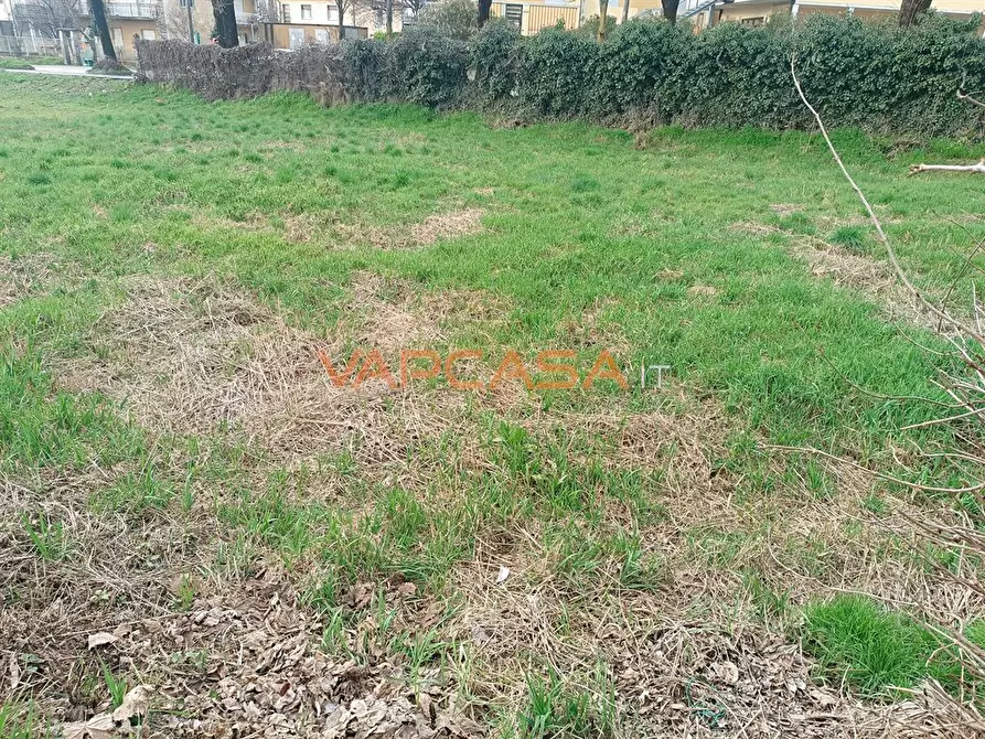 Immagine 5 di Terreno edificabile in vendita  in VIA MONTE GRAPPA a Urgnano