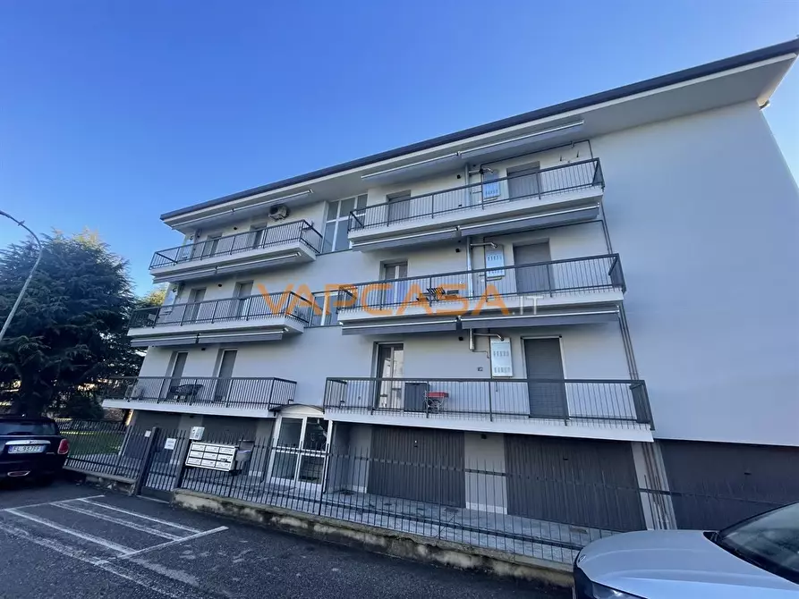 Immagine 4 di Appartamento in vendita  in VIA SENTIERI a Cividate Al Piano