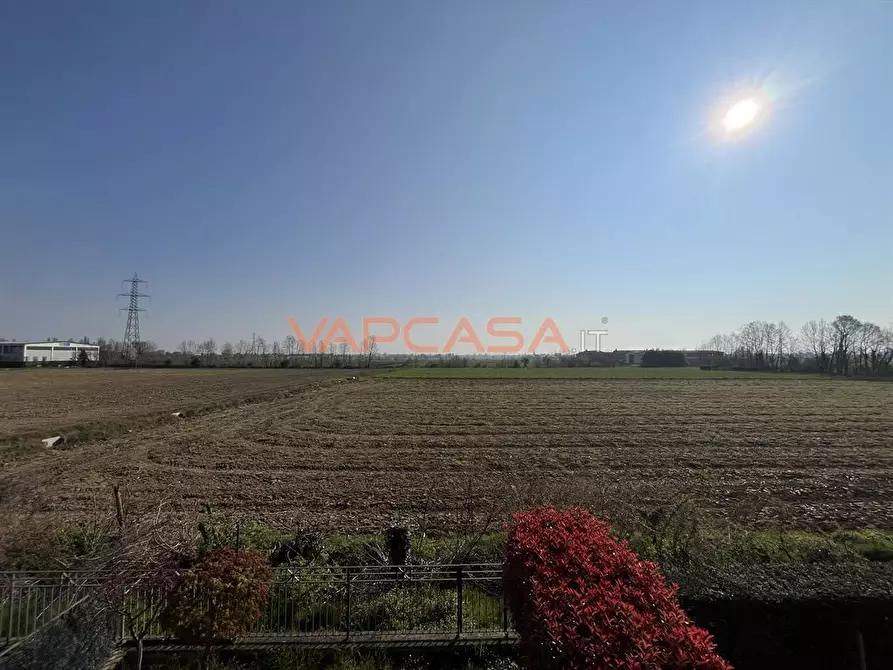 Immagine 4 di Appartamento in vendita  in VIA DEGLI ALPINI a Castel Rozzone