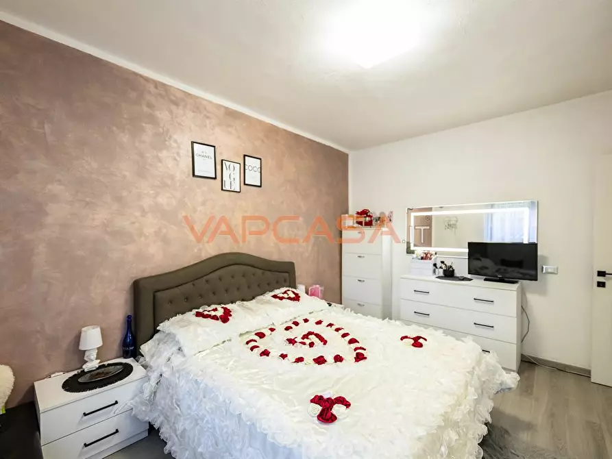 Immagine 7 di Appartamento in vendita  in via balilla 63 a Romano Di Lombardia