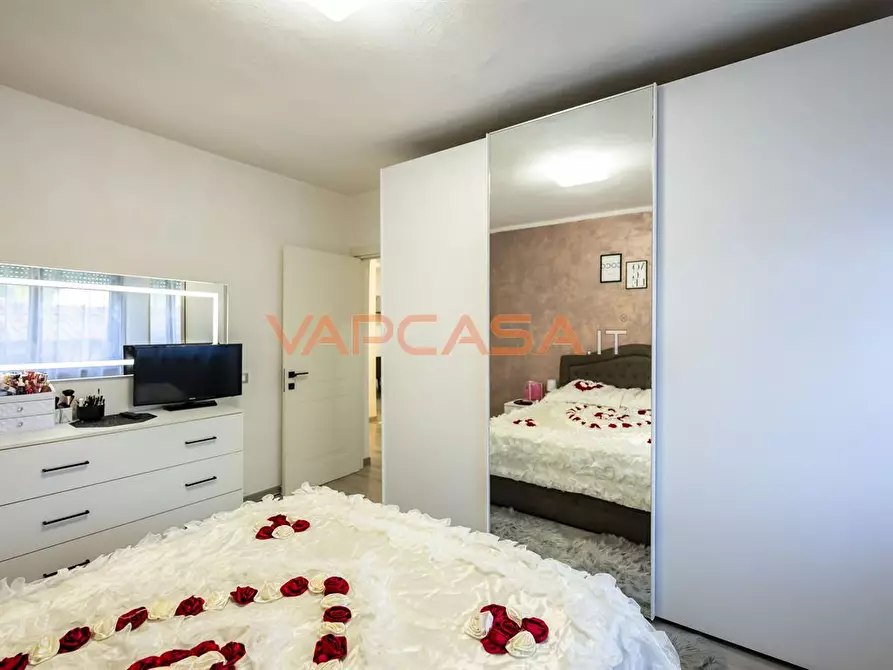 Immagine 8 di Appartamento in vendita  in via balilla 63 a Romano Di Lombardia