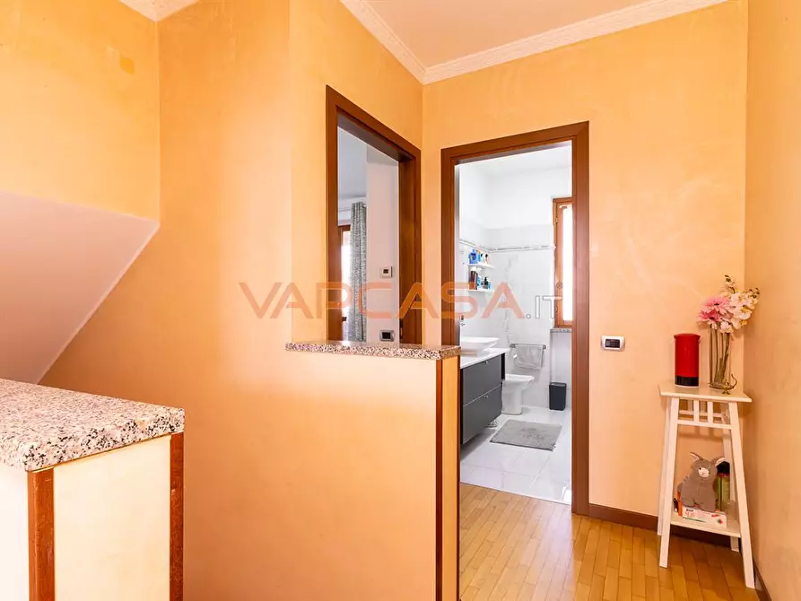 Immagine 5 di Villetta a schiera in vendita  in Via Fratelli Kennedy a Bagnatica