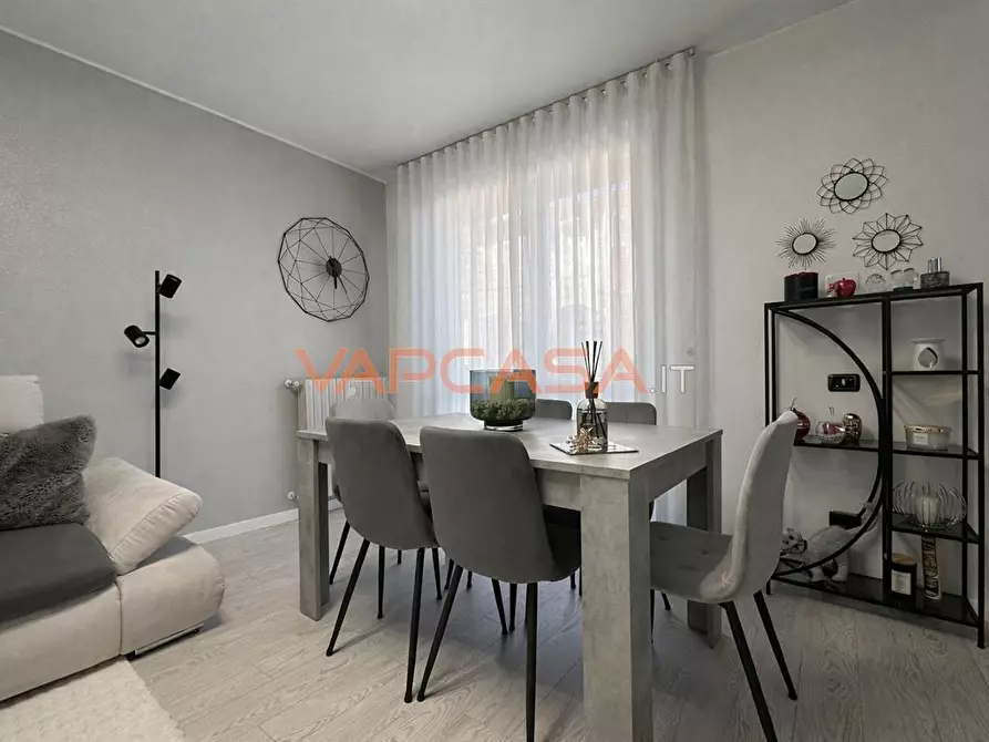 Immagine 9 di Appartamento in vendita  in VIA XXV APRILE 47 a Cologno Al Serio