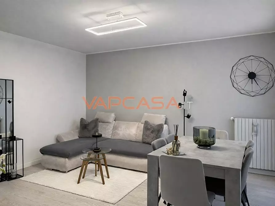 Immagine 8 di Appartamento in vendita  in VIA XXV APRILE 47 a Cologno Al Serio