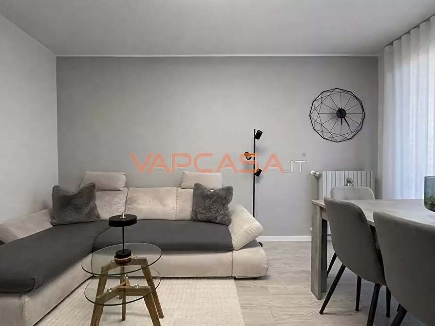 Immagine 3 di Appartamento in vendita  in VIA XXV APRILE 47 a Cologno Al Serio