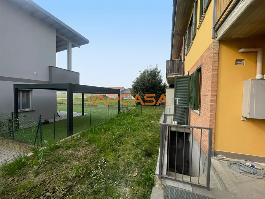 Immagine 6 di Appartamento in vendita  in GIORGIO LA PIRA a Mozzanica