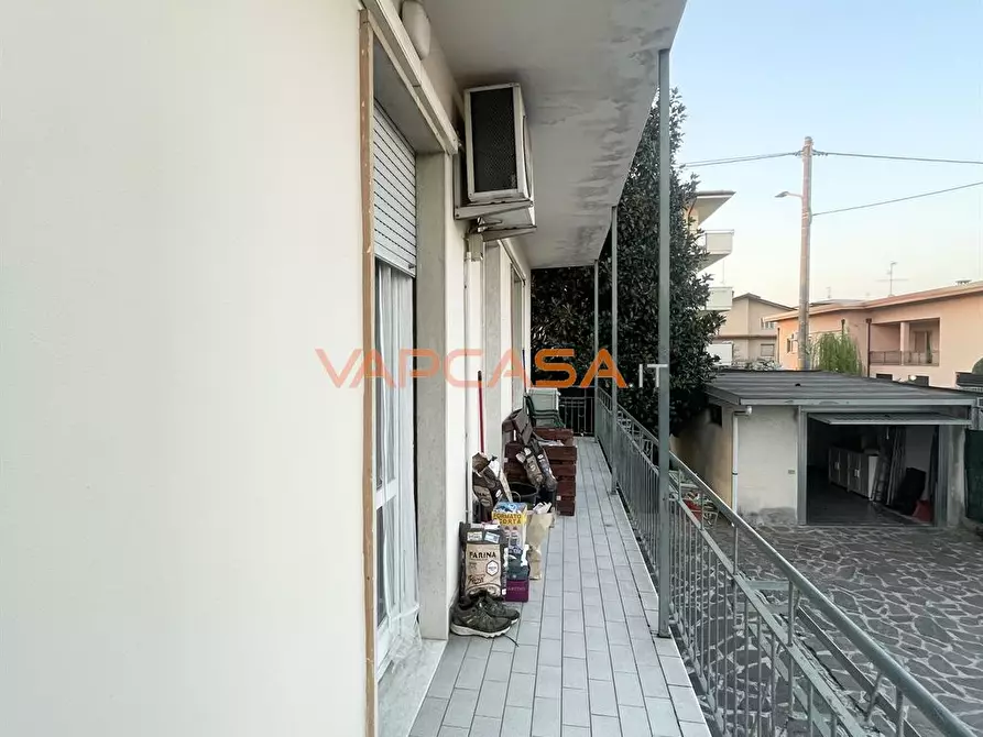 Immagine 1 di Appartamento in vendita  in VIA EINAUDI a Caravaggio