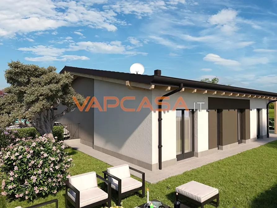 Immagine 3 di Villa in vendita  in VIA FRANCO BONARI a Palazzolo Sull'oglio