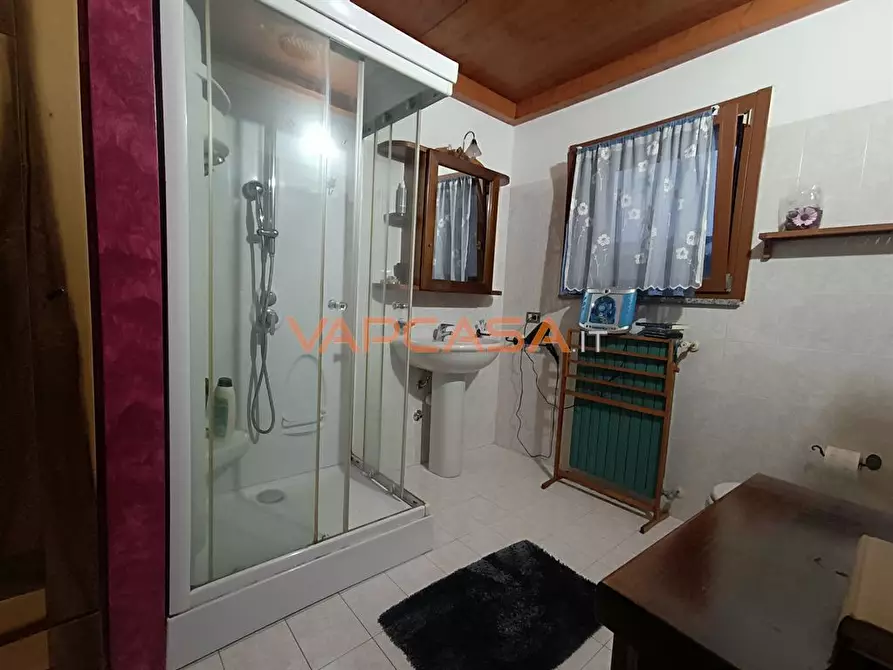 Immagine 2 di Villetta a schiera in vendita  in via zerrate a Calcinate