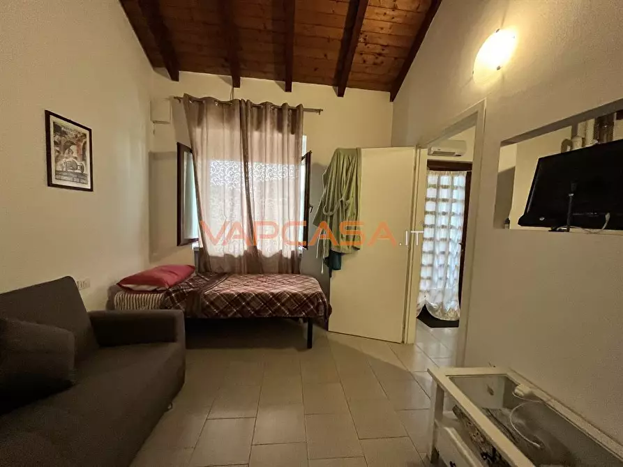 Immagine 7 di Appartamento in vendita  in VIA GIUSEPPE MAZZINI a Romano Di Lombardia