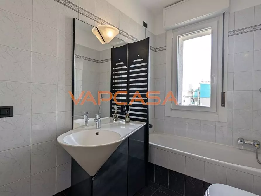 Immagine 8 di Appartamento in vendita  in via verdello ciserano 31 a Ciserano