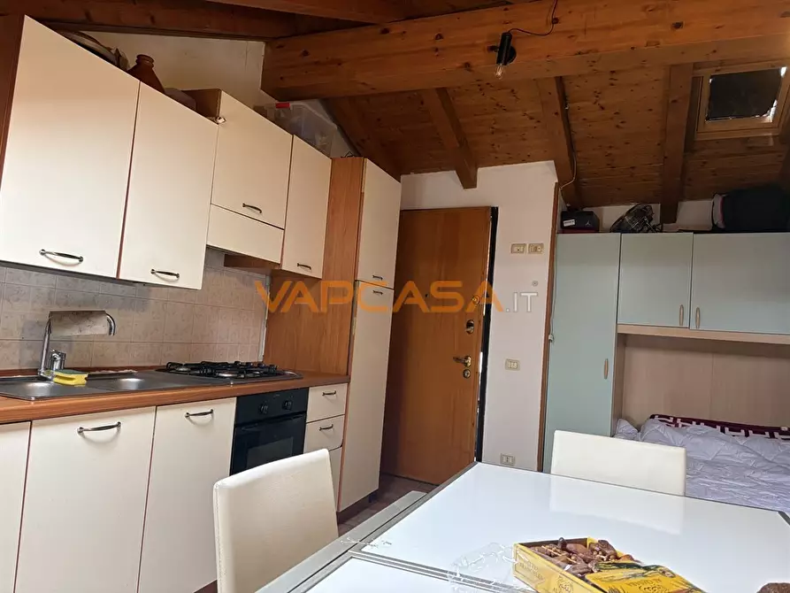 Immagine 1 di Appartamento in vendita  in VIA TADINI a Romano Di Lombardia