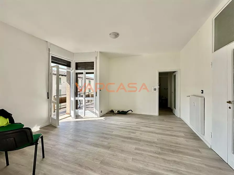 Immagine 1 di Appartamento in vendita  in VIA DANTE ALIGHIERI a Seriate