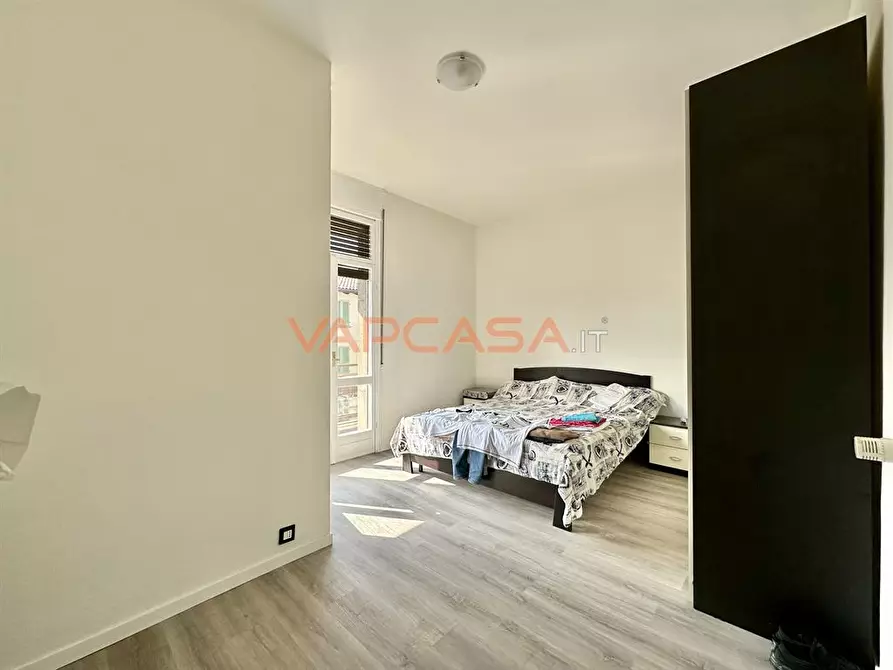 Immagine 9 di Appartamento in vendita  in VIA DANTE ALIGHIERI a Seriate