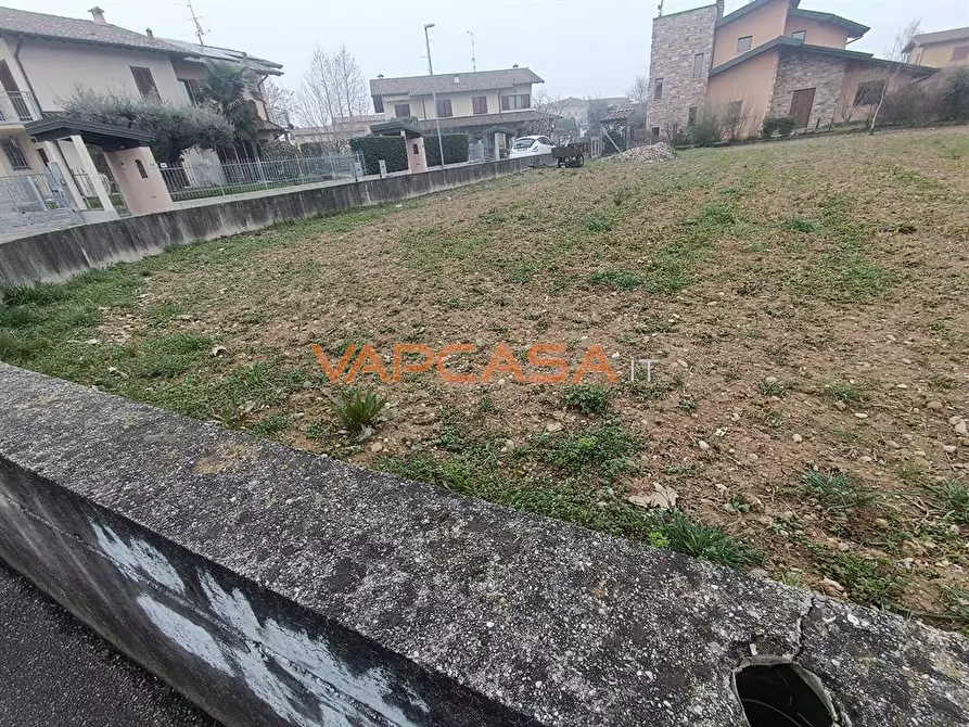 Immagine 2 di Terreno edificabile in vendita  in VIA FALCONE a Calcinate